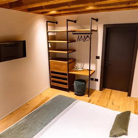 Casa Del Vicario Bed & Breakfast